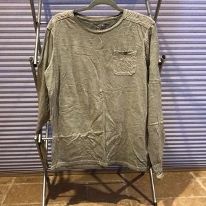 Crew neck grey long sleeved t shirt